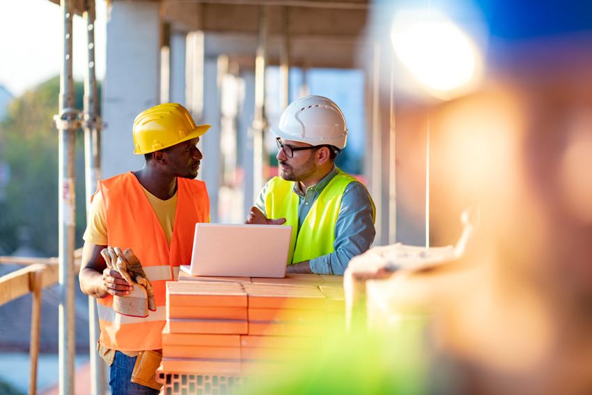 in situ - Qualitec gerenciamento de obras e projetos